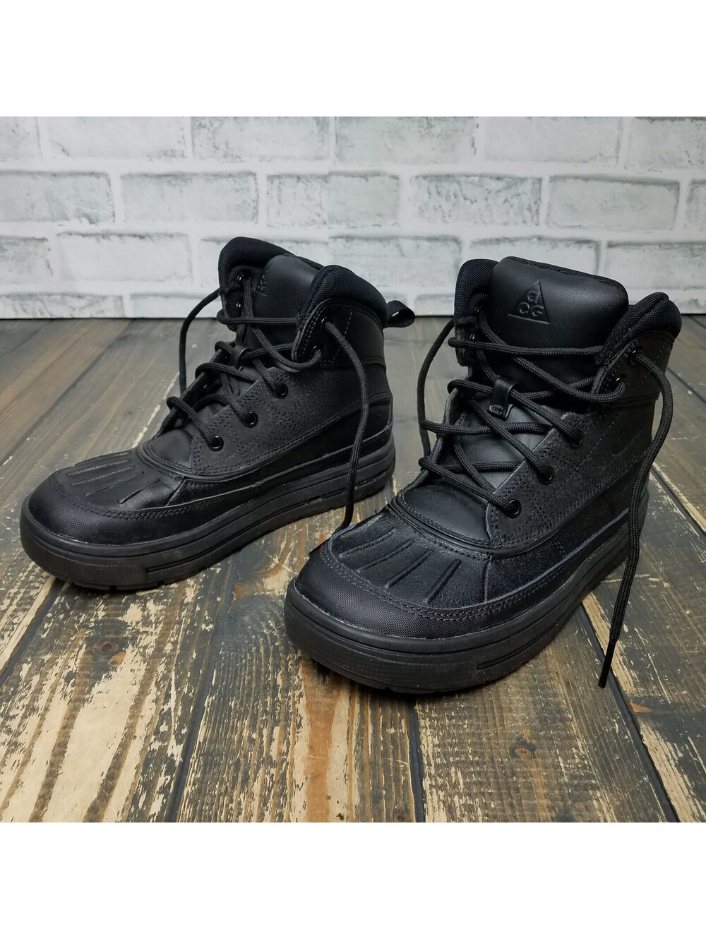 Nike ACG Woodside 2 Outdoor Youth Boots 524873-004 BLACK US 2.5Y 2.5 Y
